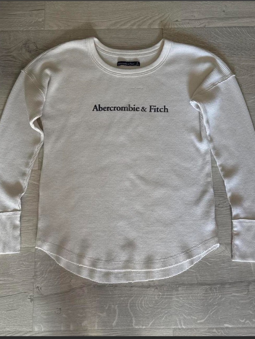 Vintage Abercrombie & Fitch White Thermal Long-Sleeve Top
